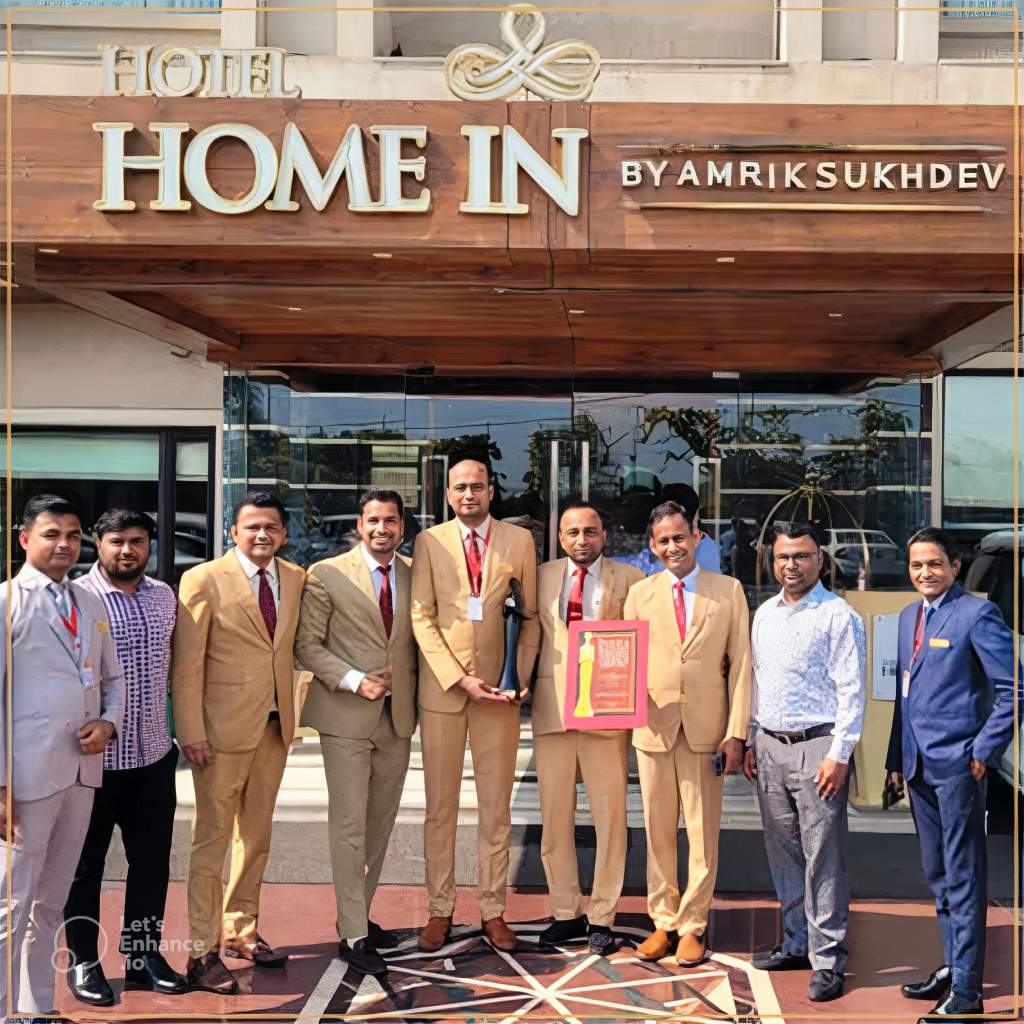 Celebrity in Hotel Home IN